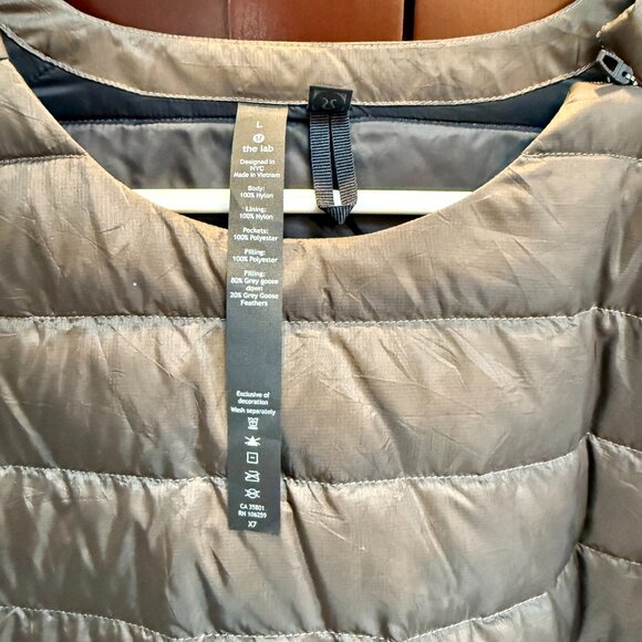 Lululemon Down Filled Sweatshirt Side 1/4 Zip Women's/unisex size L - Picture 7 of 7